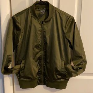 Olive green light weight jacket